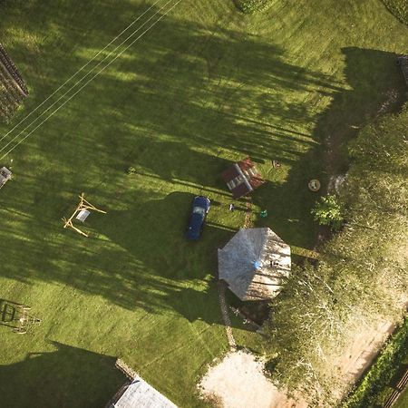 Perkonu Namins Villa บัลวี ภายนอก รูปภาพ